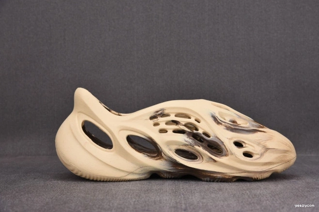 Clay GX8774 Cream Foam Adidas RNNR Yeezy MX 1212